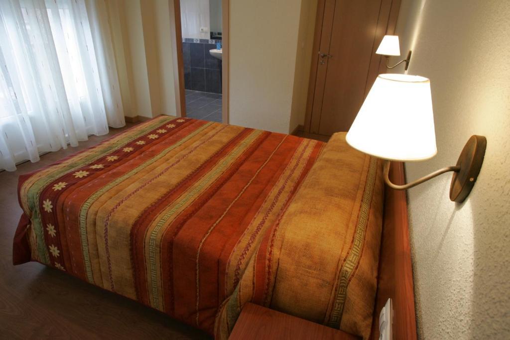 Hostal Hispanico II Salamanca Exterior photo